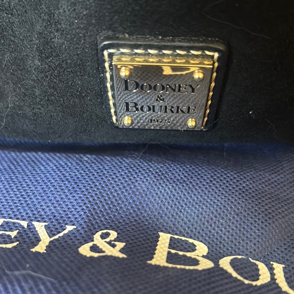 Dooney & Bourke Black Satchel with Structured Design - Picture 2 of 14